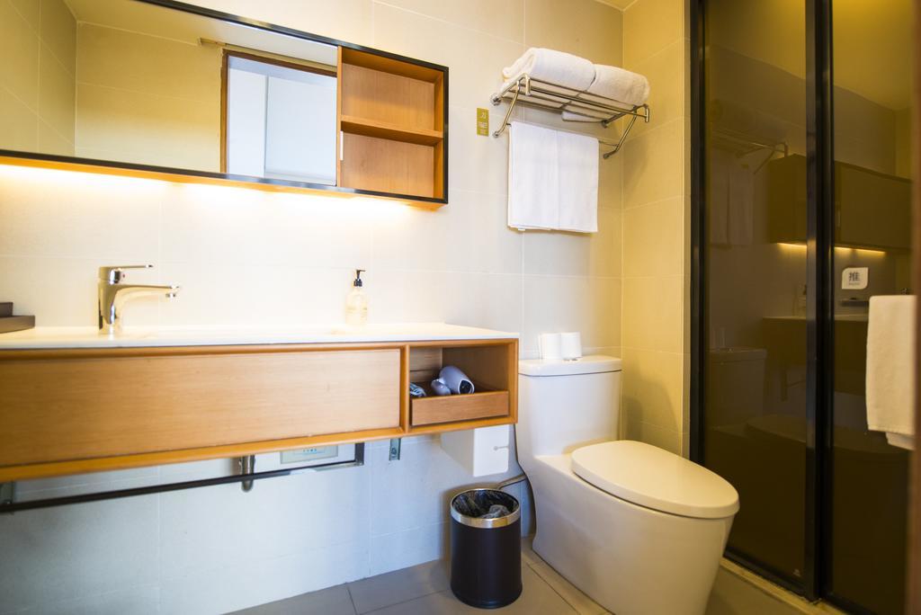 Ji Hotel Shanghai Hongqiao Zhongshan West Road Exterior foto