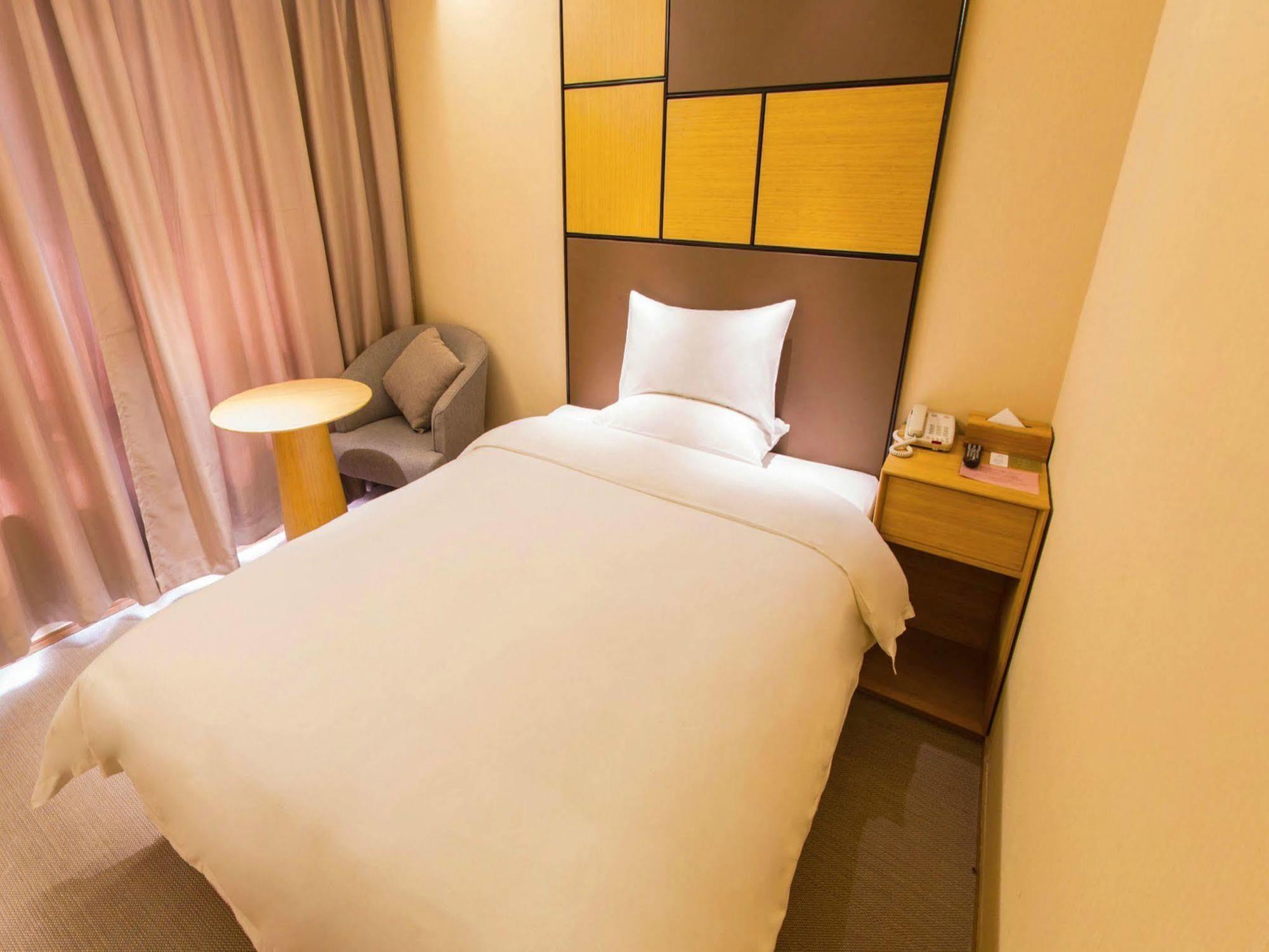 Ji Hotel Shanghai Hongqiao Zhongshan West Road Exterior foto